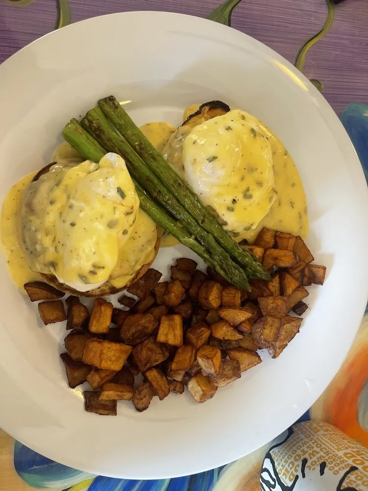 Crab Benedict