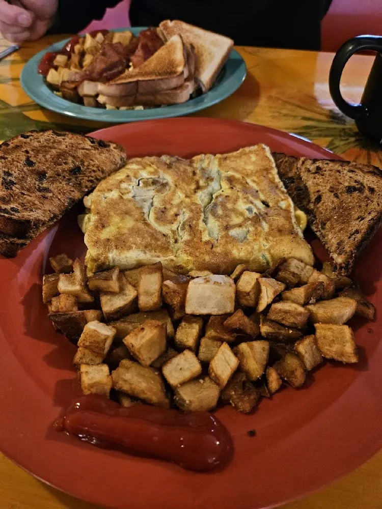 Western Omelette Homefries